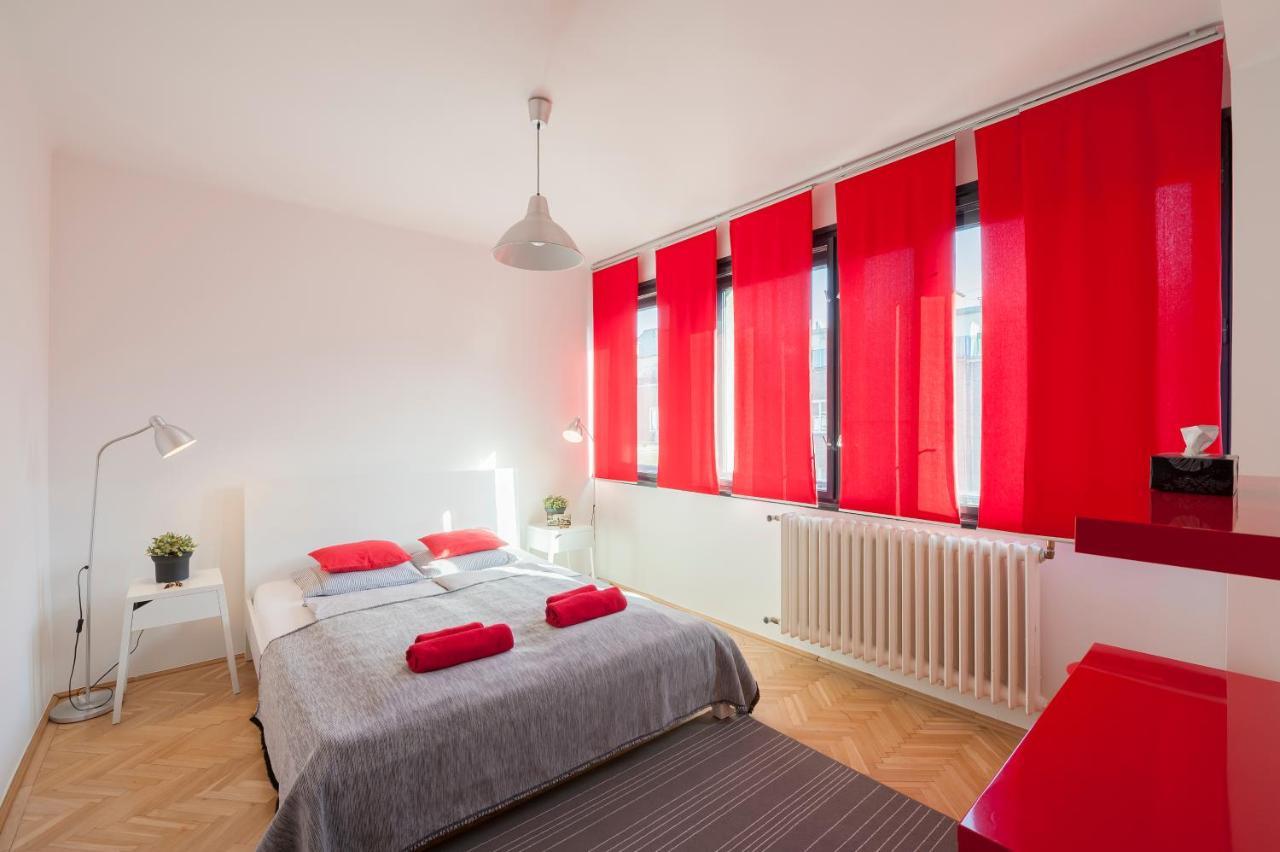 New Design Apartment By Gozsdu Court Boedapest Buitenkant foto