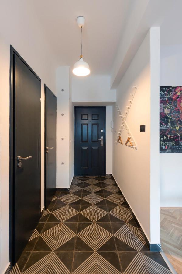 New Design Apartment By Gozsdu Court Boedapest Buitenkant foto