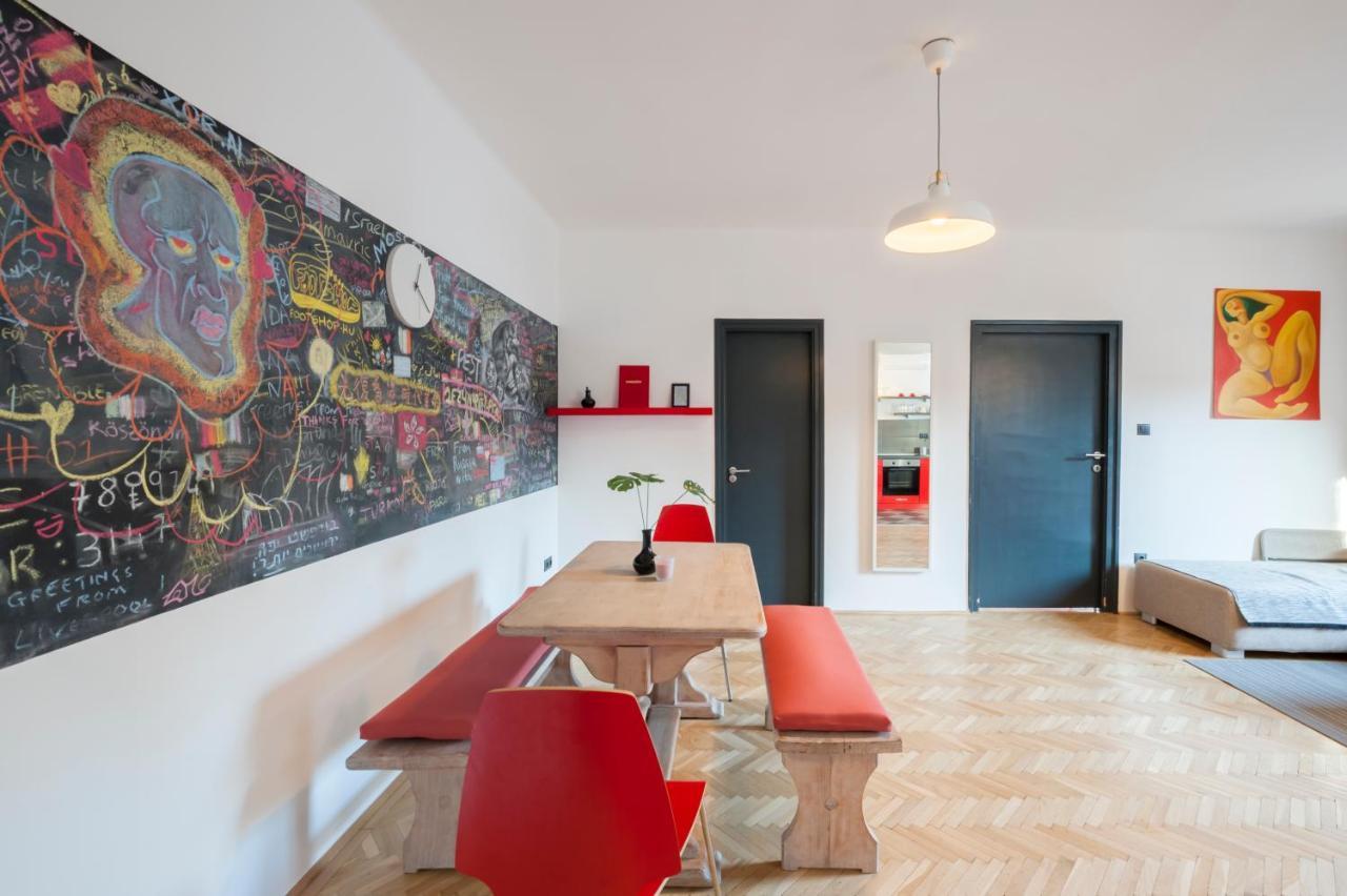 New Design Apartment By Gozsdu Court Boedapest Buitenkant foto