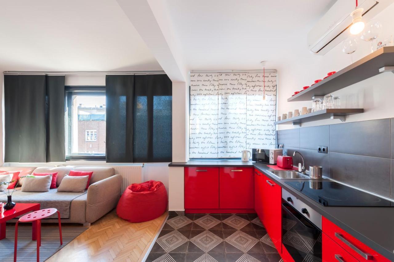 New Design Apartment By Gozsdu Court Boedapest Buitenkant foto