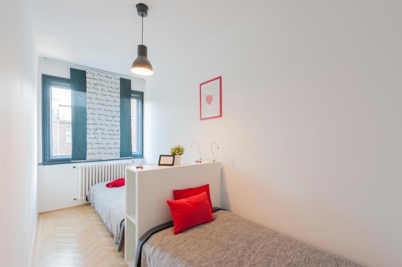New Design Apartment By Gozsdu Court Boedapest Buitenkant foto